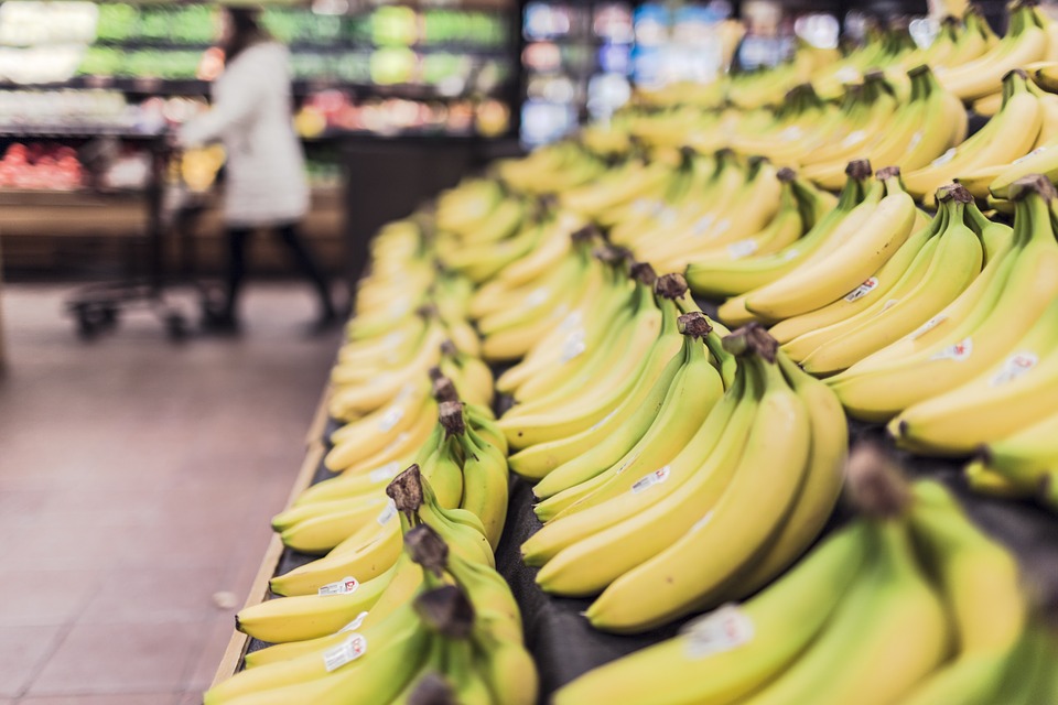 bananas on shelf in store illness