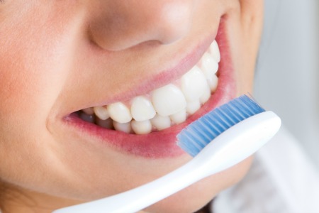 Show off your Hollywood smile – tips on proper dental health
