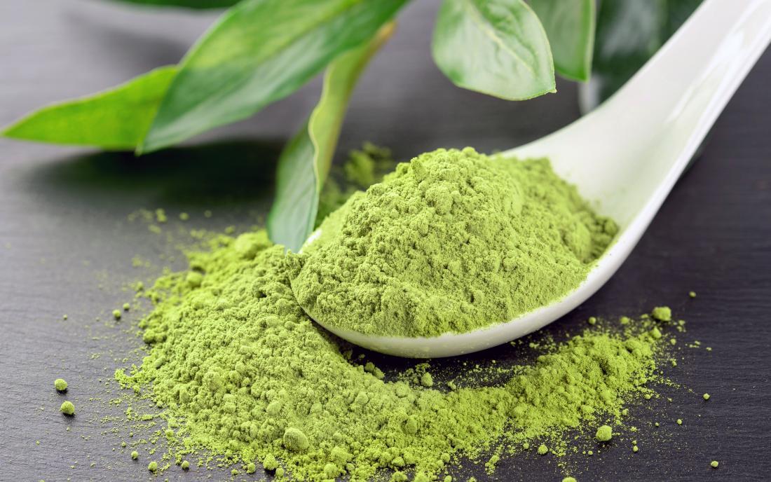 8 Ways to Incorporate Matcha Powder in Your Daily Meals and Drinks