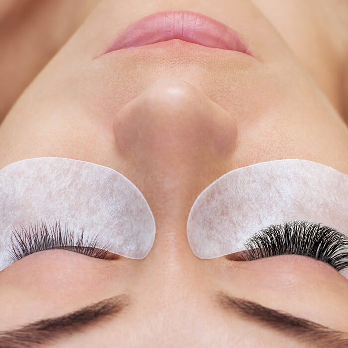How to Remove Eyelash Extensions